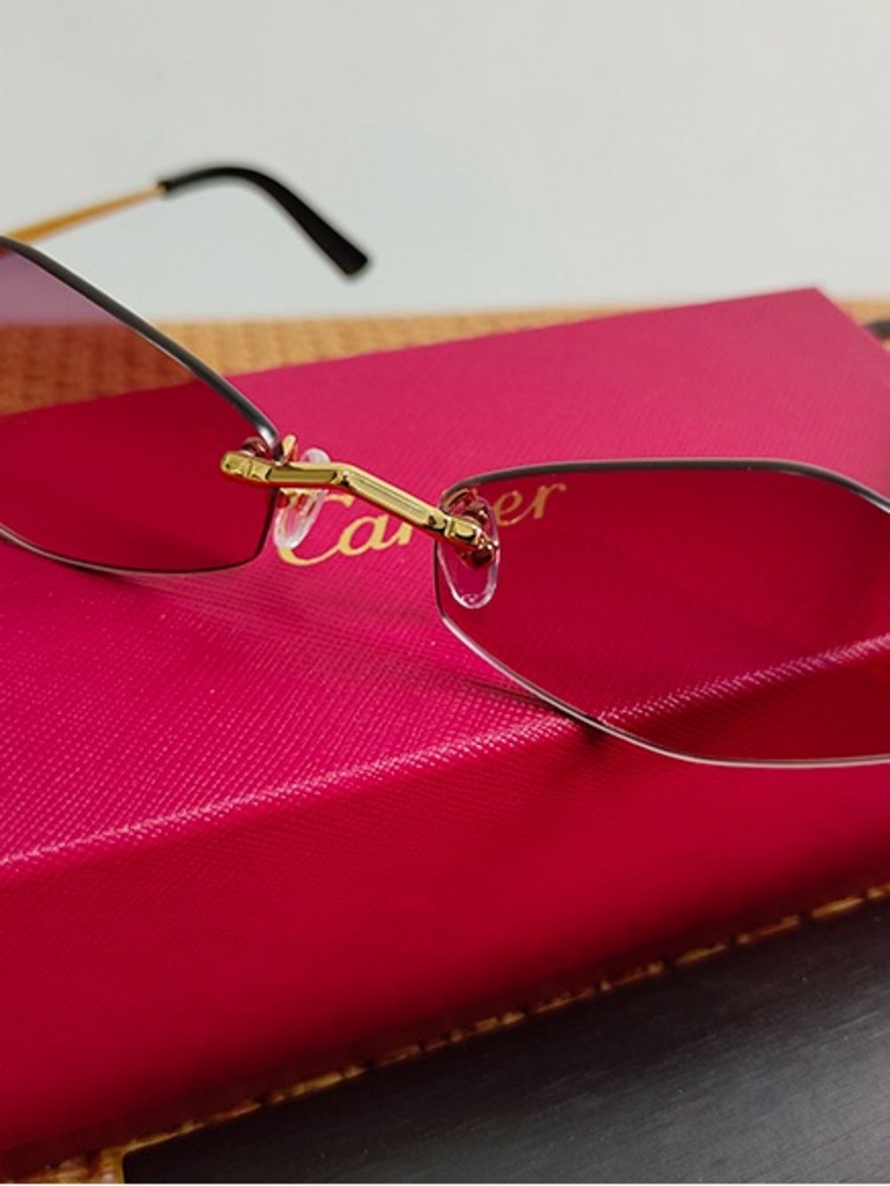 Cartier Rimless Pink Gradient Sunglasses with Gold Temples - Picture 7 of 7